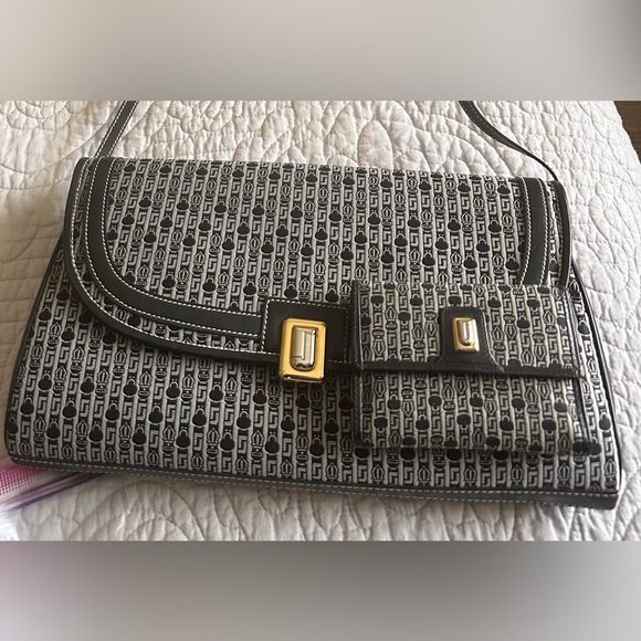 New vintage Judith Leiber large jaquered clutch fabric - Picture 12 of 12